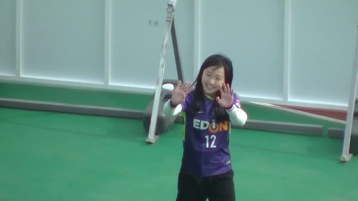 20180224　本田望結場内一周　サンフレッチェ勝利の女神 サンフレッチェ広島ーコンサドーレ札幌 エディオンスタジアム広島